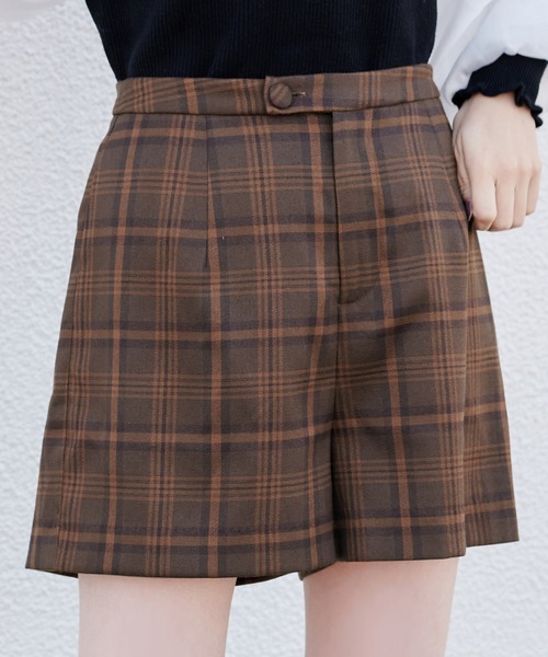 one after another NICE CLAUP(ワンアフターアナザーナイスクラップ)の「シンプルショートパンツ(その他パンツ・レディース・ブラウン/ブラック/ベージュ/チェック・FREE)」の2枚目の写真