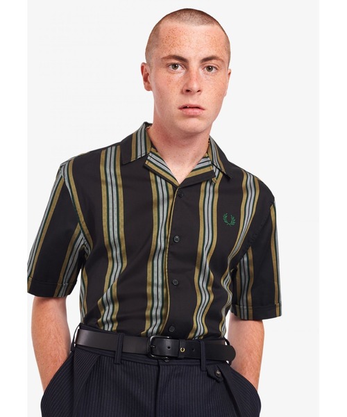 FRED PERRY（フレッドペリー）の「Stripe Revere Collar Shirt（シャツ/ブラウス・メンズ・ブラック・S/M/L/XS）」の4枚目の写真