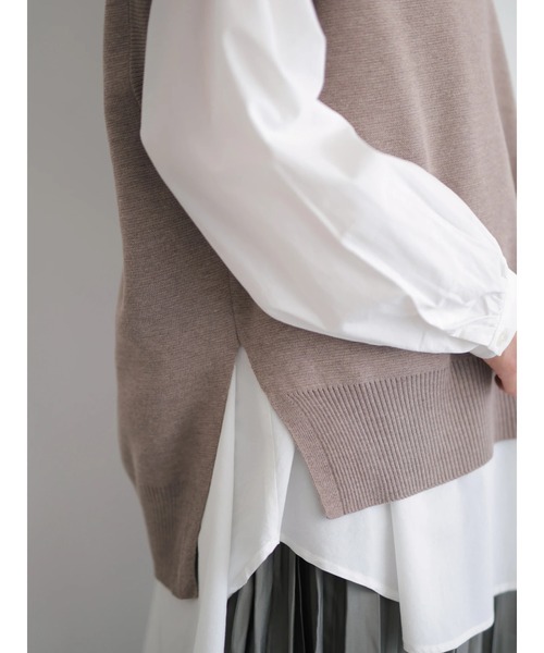 AMERICAN HOLIC（アメリカンホリック）の「SET ニットベスト+デザインスリーブシャツ　＊（ベスト・レディース・ブラック/ネイビー/アイボリー/モカ・FREE）」の9枚目の写真