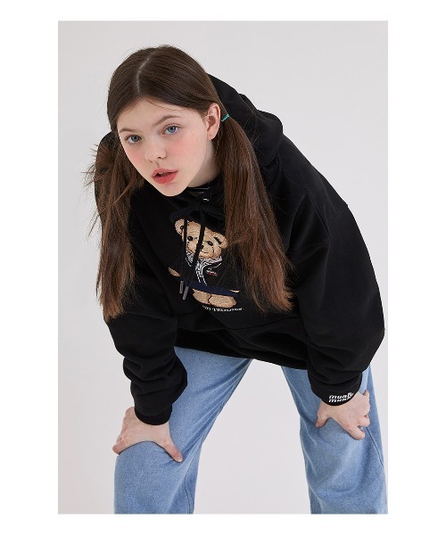 muahmuah(ムーアムーア)の「『muah muah/ムーアムーア』×『teddy bear/テディベア』BIG MUAH BEAR STITCH OVERFIT HOODIE/テディベア ロゴデザイン オーバーフィットフーディー(パーカー・レディース・ライトブルー/アイボリー/レッド/グレー/ブラック・FREE)」の12枚目の写真
