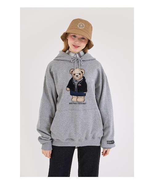 muahmuah(ムーアムーア)の「『muah muah/ムーアムーア』×『teddy bear/テディベア』BIG MUAH BEAR STITCH OVERFIT HOODIE/テディベア ロゴデザイン オーバーフィットフーディー(パーカー・レディース・ライトブルー/アイボリー/レッド/グレー/ブラック・FREE)」の19枚目の写真