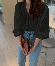 スタンドネック レース刺繍ブラウス