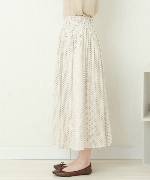 libelle more（リベル モア）の「T/Rスラブ　ウエストフリルドットスカート（スカート・レディース・ブラック/ネイビー/オフホワイト/グリーン/モカ・M）」の13枚目の写真