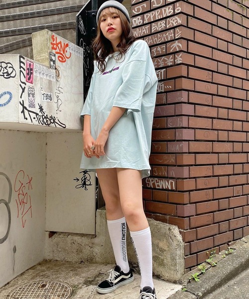 WEGO（ウィゴー）の「WEGO/別注ベンデイビスロゴ刺繍ビッグシルエットTシャツ（Tシャツ/カットソー・メンズ・サックスブルー/グリーン系その他/イエロー/ホワイト/アイボリー/スミクロ/その他1/その他2/その他3・SMALL/MEDIUM/LARGE）」の22枚目の写真