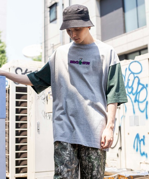 WEGO（ウィゴー）の「WEGO/別注ベンデイビスロゴ刺繍ビッグシルエットTシャツ（Tシャツ/カットソー・メンズ・サックスブルー/グリーン系その他/イエロー/ホワイト/アイボリー/スミクロ/その他1/その他2/その他3・SMALL/MEDIUM/LARGE）」の19枚目の写真