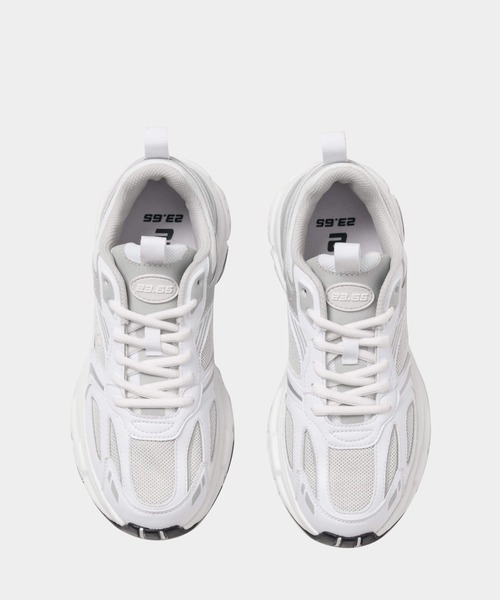 23.65（イーシプサムチョンユクオ）の「【23.65/イーシプサムチョンユクオ】PIPER スニーカー（スニーカー・レディース・ホワイト/ブラック/ダークグレー・24cm/25cm/23㎝）」の13枚目の写真