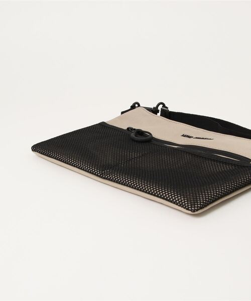 MONO　COMME CA（モノコムサ）の「サコッシュ（ショルダーバッグ・レディース・ブラック/ベージュ・FREE）」の11枚目の写真