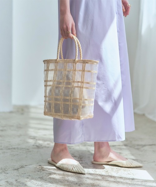 titivate（ティティベイト）の「ｸﾘｱﾁｪｯｸﾊﾞｽｹｯﾄﾊﾞｯｸﾞ（ハンドバッグ・レディース・ミント/ブラウン/ベージュ・F）」の11枚目の写真