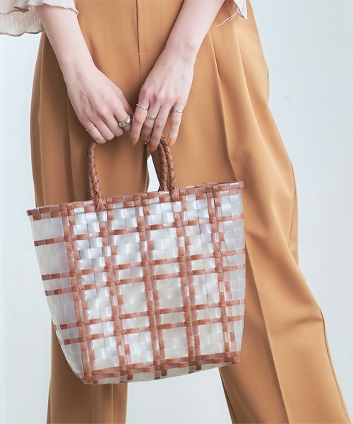 titivate（ティティベイト）の「ｸﾘｱﾁｪｯｸﾊﾞｽｹｯﾄﾊﾞｯｸﾞ（ハンドバッグ・レディース・ミント/ブラウン/ベージュ・F）」の8枚目の写真