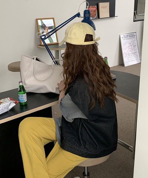 aimoha（アイモハ）の「オーバーデニムベスト（ベスト・レディース・ブラック/ブルー・FREE）」の18枚目の写真