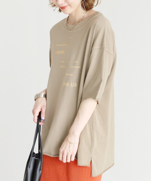 reca(レカ)の「ピグメントプリントTシャツ(Tシャツ/カットソー・レディース・ベージュ/グレー/グリーン・FREE)」の1枚目の写真