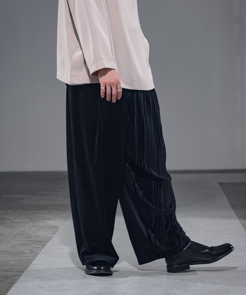CASPER JOHN（キャスパージョン）の「Pleats Switch Velor Pants/プリーツスイッチベロアパンツ（その他パンツ・メンズ・ブラウン/ブラック・SMALL/MEDIUM/LARGE）」の7枚目の写真