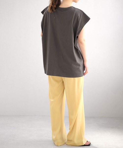 ＡＮＤＪ（アンドジェイ）の「カレッジプリントフレンチスリーブTシャツ（Tシャツ/カットソー・レディース・チャコール/ベージュ系その他・M）」の5枚目の写真