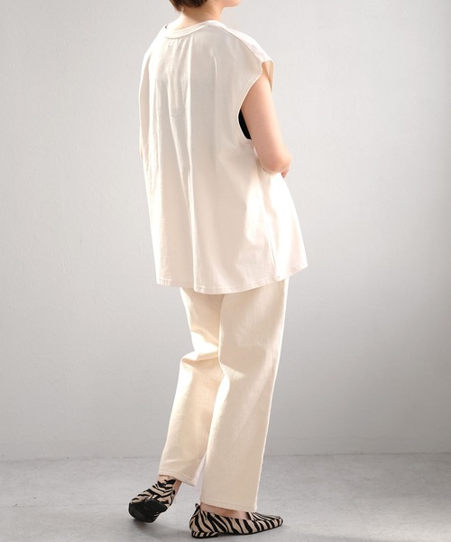 ＡＮＤＪ（アンドジェイ）の「カレッジプリントフレンチスリーブTシャツ（Tシャツ/カットソー・レディース・チャコール/ベージュ系その他・M）」の12枚目の写真