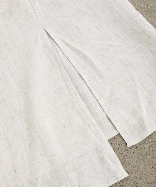 Kari & lili（カウリアンドリィリィ）の「linen slit flare skirt（スカート・レディース・ベージュ/ブラウン・FREE）」の6枚目の写真