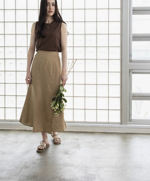 Kari & lili（カウリアンドリィリィ）の「linen slit flare skirt（スカート・レディース・ベージュ/ブラウン・FREE）」の8枚目の写真