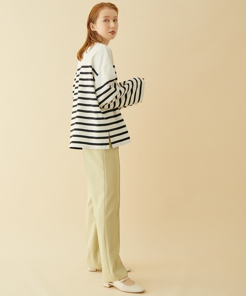 MADEMOISELLE ROPE'(マドモアゼル ロペ)の「オーバーサイズボーダーロングスリーブカットソー(Tシャツ/カットソー・レディース・ブラック/ホワイト・38)」の18枚目の写真