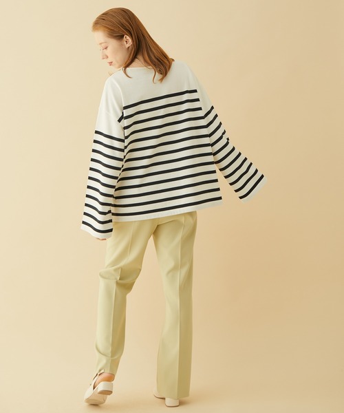 MADEMOISELLE ROPE'(マドモアゼル ロペ)の「オーバーサイズボーダーロングスリーブカットソー(Tシャツ/カットソー・レディース・ブラック/ホワイト・38)」の14枚目の写真