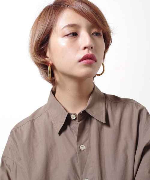 Taaii(ターイ)の「Taaii : BIG HOOP PIERCE / ビックフープピアス(ピアス(両耳用)・レディース・シルバー/ゴールド・ONE SIZE)」の6枚目の写真