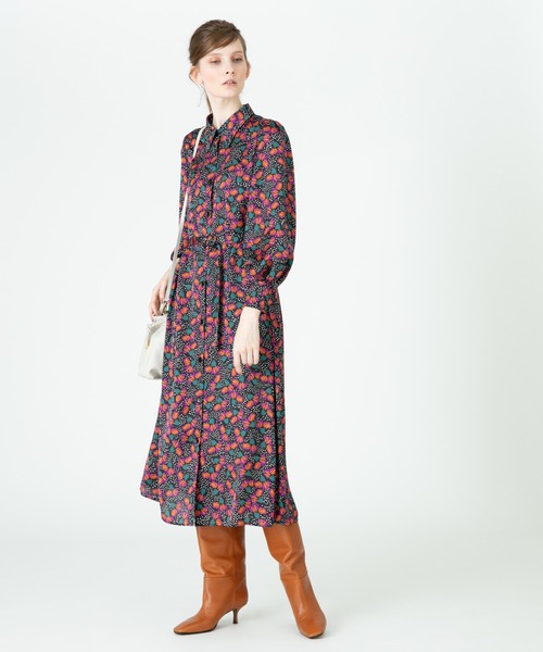 美品✨アルアバイル ドットオンフラワーシャツワンピース 洗える ベルト付き allureville（アルアバイル）の「ドットオンフラワーシャツ
