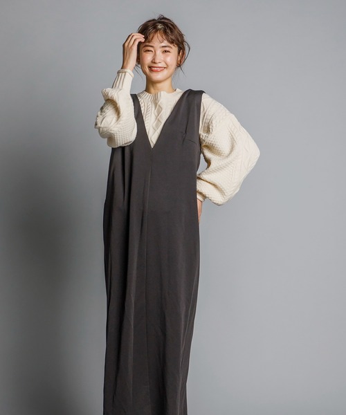 CIENA（シエナ）の「ボリュームスリーブケーブルニット（ニット/セーター・レディース・オフホワイト/チャコール/ベージュ/グリーン・FREE）」の13枚目の写真