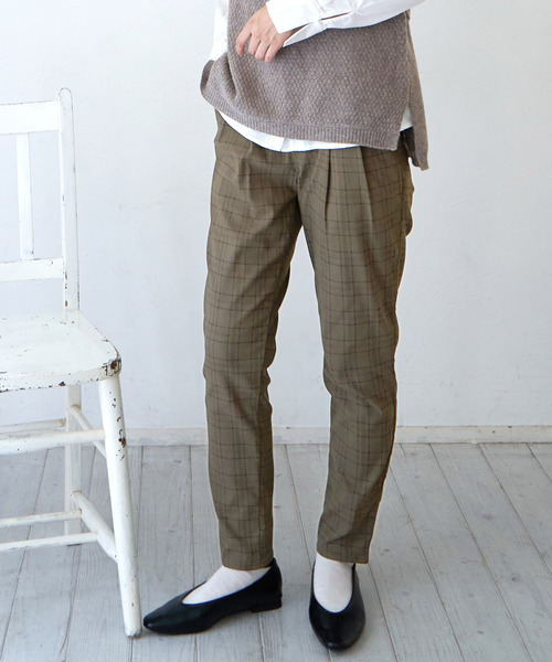 LBC(エルビーシー)の「※WEB限定※裏起毛テーパードパンツ(その他パンツ・レディース・ホワイト/ライトグレー/ブラック/マスタード/ネイビー・S/M/L)」の5枚目の写真