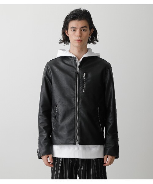 AZUL by moussy（アズールバイマウジー）の「FAUX LEATHER SINGLE RIDERS/フェイクレザーシングルライダース（ライダースジャケット・メンズ・ブラック・SMALL/MEDIUM/LARGE/X-LARGE）」の5枚目の写真