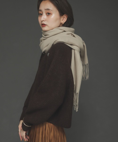 SENSE OF PLACE by URBAN RESEARCH(センスオブプレイスバイアーバンリサーチ)の「無地ストール(マフラー・レディース・ライトベージュ/ブラック/イエロー/ベージュ/グレー/ライトブルー/パープル/カーキ/パープル系その他/アイボリー・ONE)」の18枚目の写真