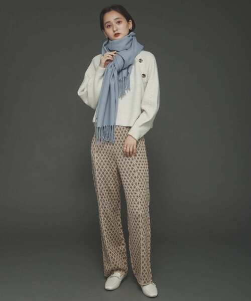 SENSE OF PLACE by URBAN RESEARCH(センスオブプレイスバイアーバンリサーチ)の「無地ストール(マフラー・レディース・ライトベージュ/ブラック/イエロー/ベージュ/グレー/ライトブルー/パープル/カーキ/パープル系その他/アイボリー・ONE)」の22枚目の写真