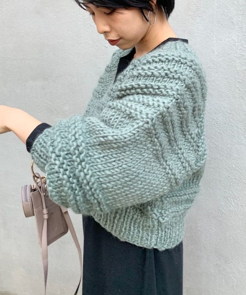 CIAOPANIC（チャオパニック）の「ハンドニットカーディガン（カーディガン/ボレロ・レディース・オフホワイト/モスグリーン/モカ・FREE）」の3枚目の写真
