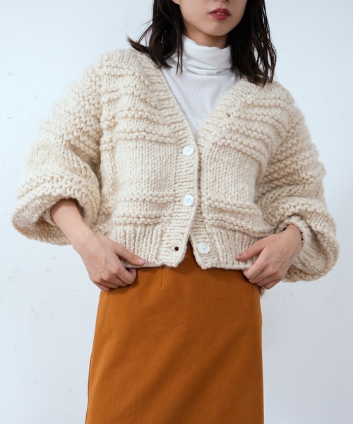 CIAOPANIC（チャオパニック）の「ハンドニットカーディガン（カーディガン/ボレロ・レディース・オフホワイト/モスグリーン/モカ・FREE）」の11枚目の写真