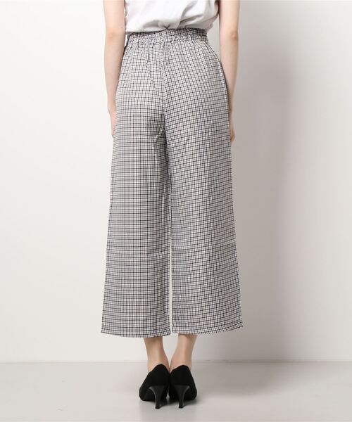 ECRIRE（エクリール）の「ワンタックチェックパンツ（その他パンツ・レディース・ブラック/ブラウン/ベージュ・M）」の5枚目の写真