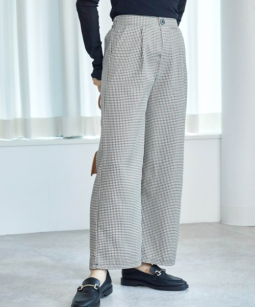 ECRIRE（エクリール）の「ワンタックチェックパンツ（その他パンツ・レディース・ブラック/ブラウン/ベージュ・M）」の12枚目の写真