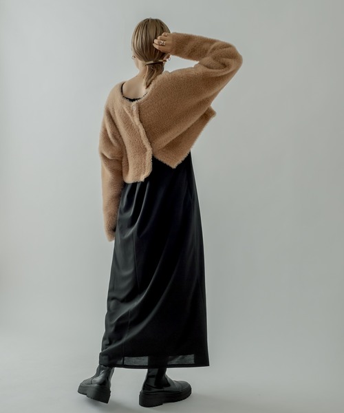 mystic(ミスティック)の「【2WAYアイテム】フェザーリバーシブルカーディガン(カーディガン/ボレロ・レディース・オフホワイト/ブラック/ブラウン/ベージュ・FREE)」の8枚目の写真