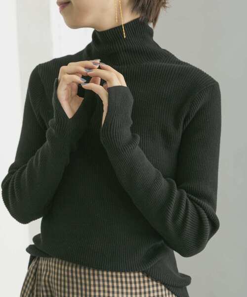 URBAN RESEARCH(アーバンリサーチ)の「『UR TECH』 ハイネックリブニット(ニット/セーター・レディース・ブラック/レッド/オフホワイト/グレー系その他/キャメル・FREE)」の9枚目の写真