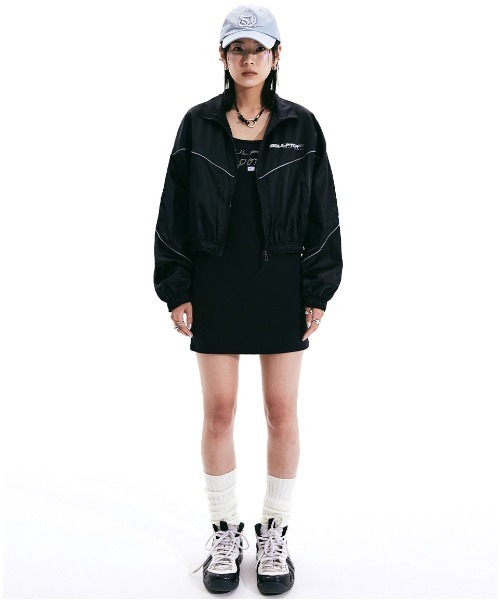 SCULPTOR（スカルプター）の「Satin Crop Windbreaker/サテンクロップウィンドブレーカー（その他アウター・レディース・ブラック/ライトグレー・FREE）」の18枚目の写真