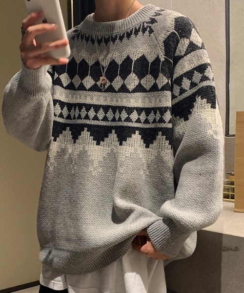MGV（エムジーヴィー）の「ノルディック柄クルーネックニット（ニット/セーター・メンズ・ホワイト/ブラック/グレー・MEDIUM/LARGE/X-LARGE）」の3枚目の写真