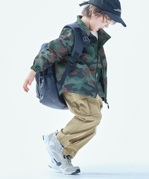 devirock（デビロック）の「ウルトラストレッチ ツイル カーゴパンツ（カーゴパンツ・キッズ・ブラック/ベージュ/カーキ・140cm/150cm/160cm/110cm/100cm/120cm/130cm）」の4枚目の写真