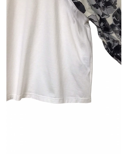 TEVALT(ヴァレット)の「BIGフラワープリントバナナスリーブトップス(Tシャツ/カットソー・レディース・ネイビー/アイボリー・38)」の15枚目の写真