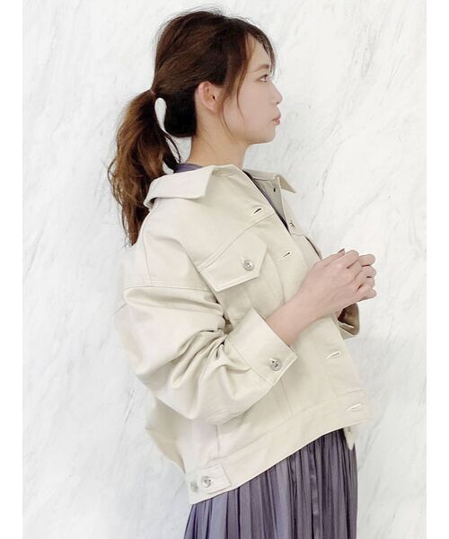 dazzlin（ダズリン）の「デニムルーズジャケット（デニムジャケット・レディース・オフホワイト/インディゴブルー/ベージュ・FREE）」の17枚目の写真