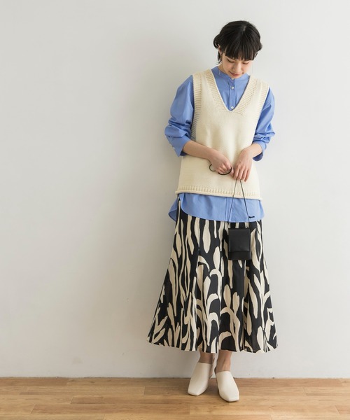 URBAN RESEARCH(アーバンリサーチ)の「バンドカラーロングカフスシャツ(シャツ/ブラウス・レディース・オフホワイト/ピンク/ブルー・FREE)」の7枚目の写真