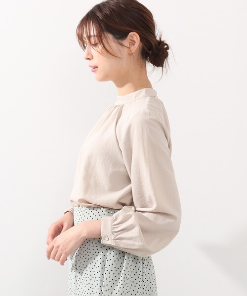 DRESKIP（ドレスキップ）の「◆ハイネックギャザーブラウス（シャツ/ブラウス・レディース・サンドベージュ/ホワイト系3/ブラック系/グリーン系・02/03/04）」の19枚目の写真