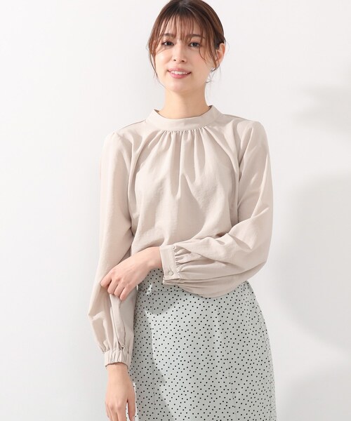 DRESKIP（ドレスキップ）の「◆ハイネックギャザーブラウス（シャツ/ブラウス・レディース・サンドベージュ/ホワイト系3/ブラック系/グリーン系・02/03/04）」の21枚目の写真