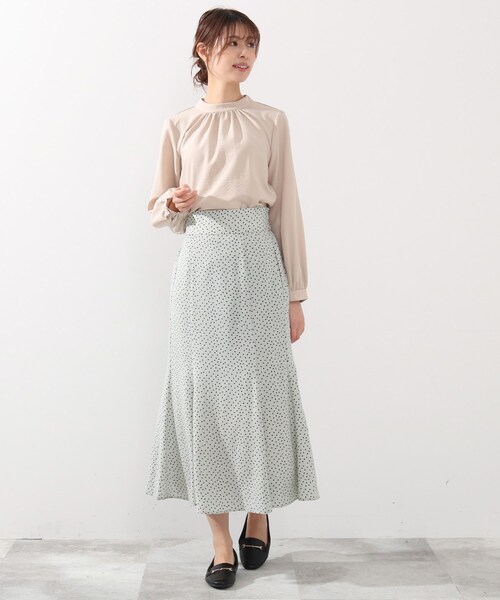 DRESKIP（ドレスキップ）の「◆ハイネックギャザーブラウス（シャツ/ブラウス・レディース・サンドベージュ/ホワイト系3/ブラック系/グリーン系・02/03/04）」の22枚目の写真