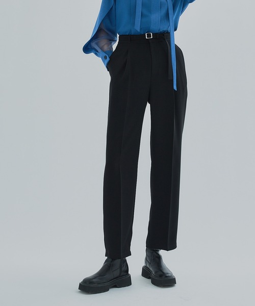 UNITED TOKYO（ユナイテッドトウキョウ）の「タックストレートパンツ（スラックス・レディース・ブラック/ブルー/アイボリー・1/2/3）」の15枚目の写真