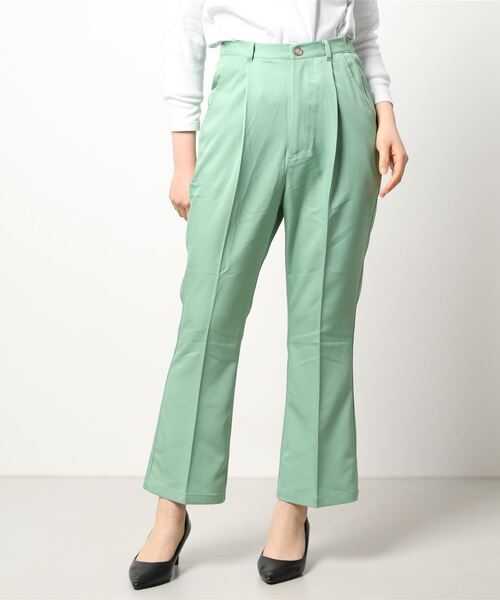 ehka sopo（エヘカソポ）の「センタープレス裾フレアパンツ（その他パンツ・レディース・イエロー/グリーン/ベージュ・ﾌﾘ-）」の7枚目の写真