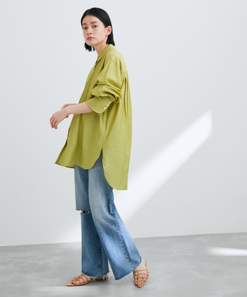 美品 ADAM ET ROPE FEMME デニムチュニックシェイプシャツ F ADAM ET ROPÉ FEMME(アダム エ ロペ ファム) / 【サステナブル
