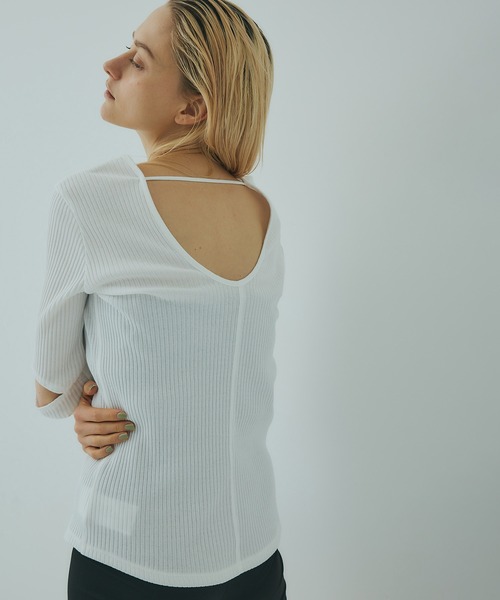 UNITED TOKYO（ユナイテッドトウキョウ）の「beautility アームスリットカットソー（Tシャツ/カットソー・レディース・ブルー/ブラック/オフホワイト・FREE）」の10枚目の写真