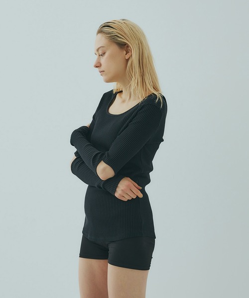 UNITED TOKYO（ユナイテッドトウキョウ）の「beautility アームスリットカットソー（Tシャツ/カットソー・レディース・ブルー/ブラック/オフホワイト・FREE）」の22枚目の写真