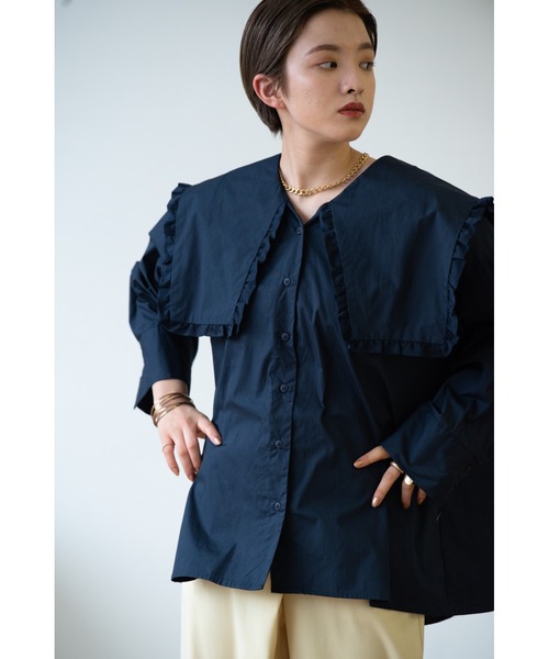 HANNE（アン）の「ビッグカラーフリルブラウス（シャツ/ブラウス
